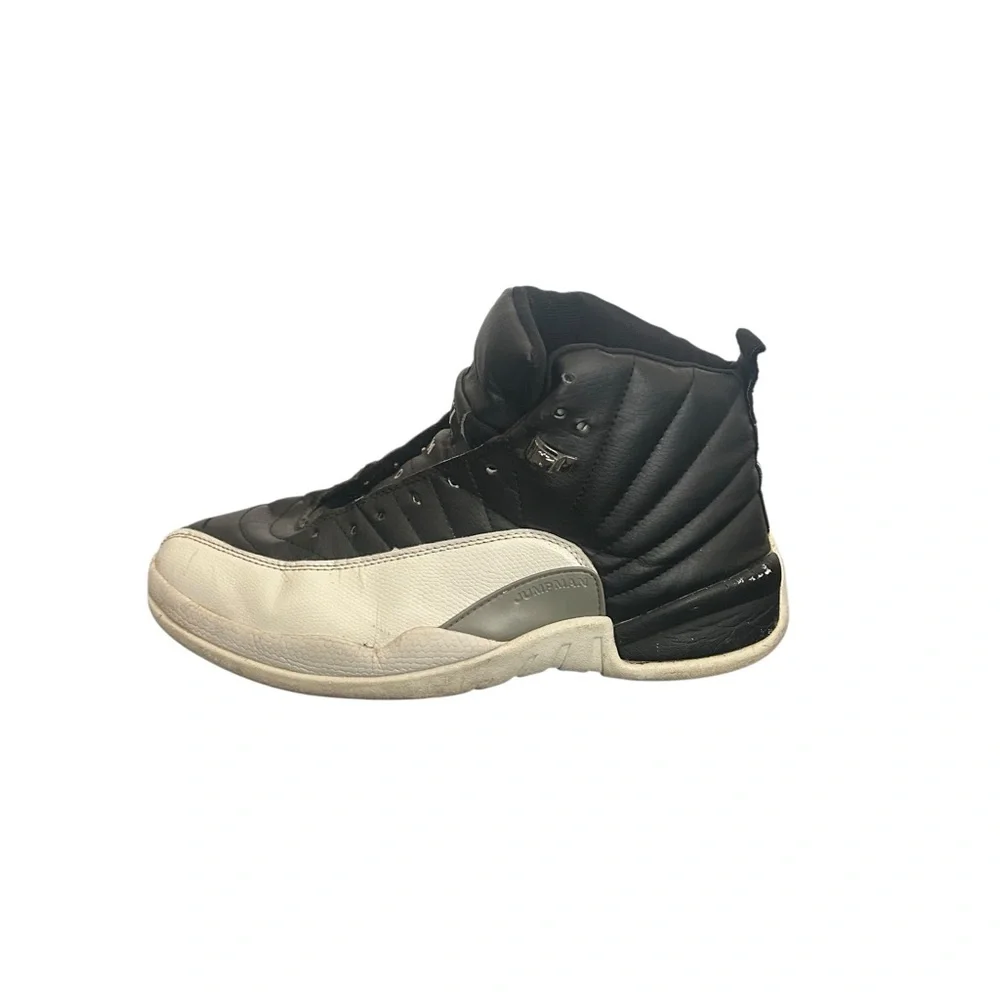 Nike Men’s Air Jordan 12 Retro 130690-011 Playoff Black White 2005 Sz 11